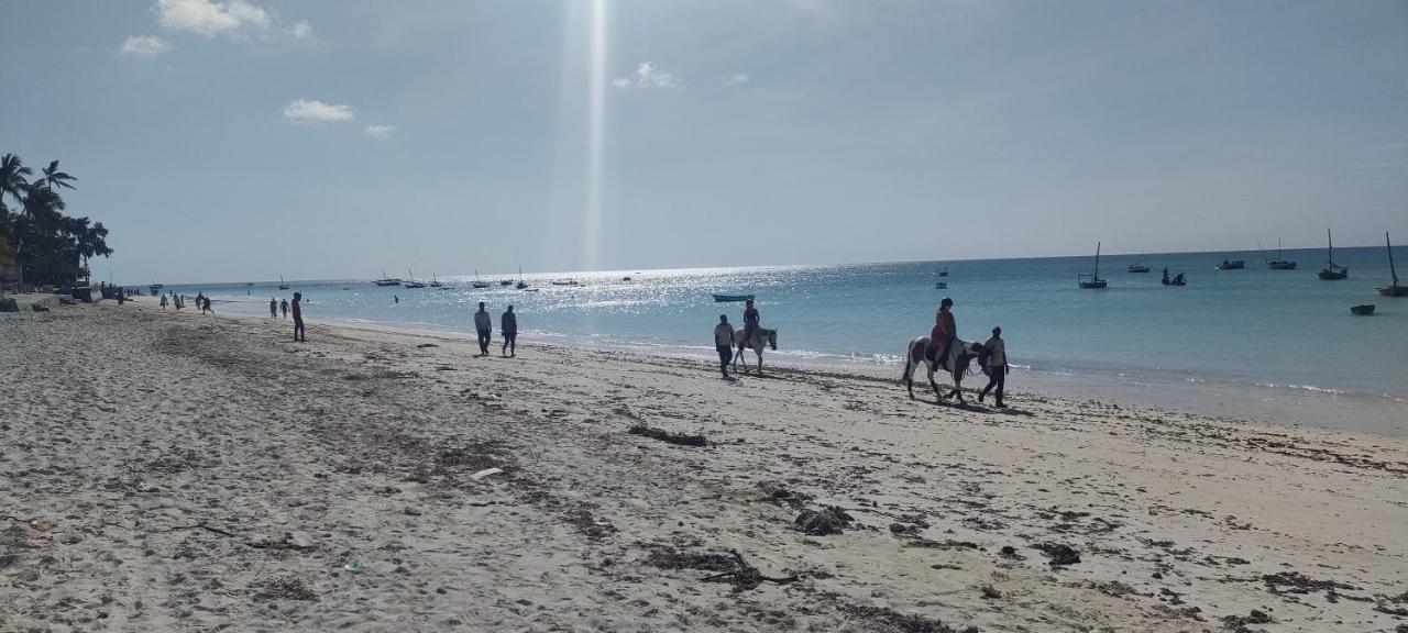 Mambo Inn نونغوي المظهر الخارجي الصورة
